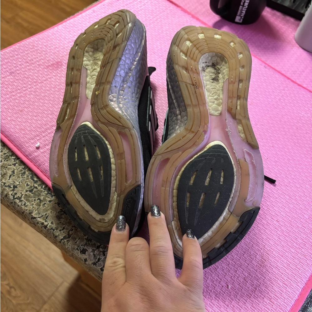 Adidas Black Sneakers with pink Stripes - Picture 7 of 9